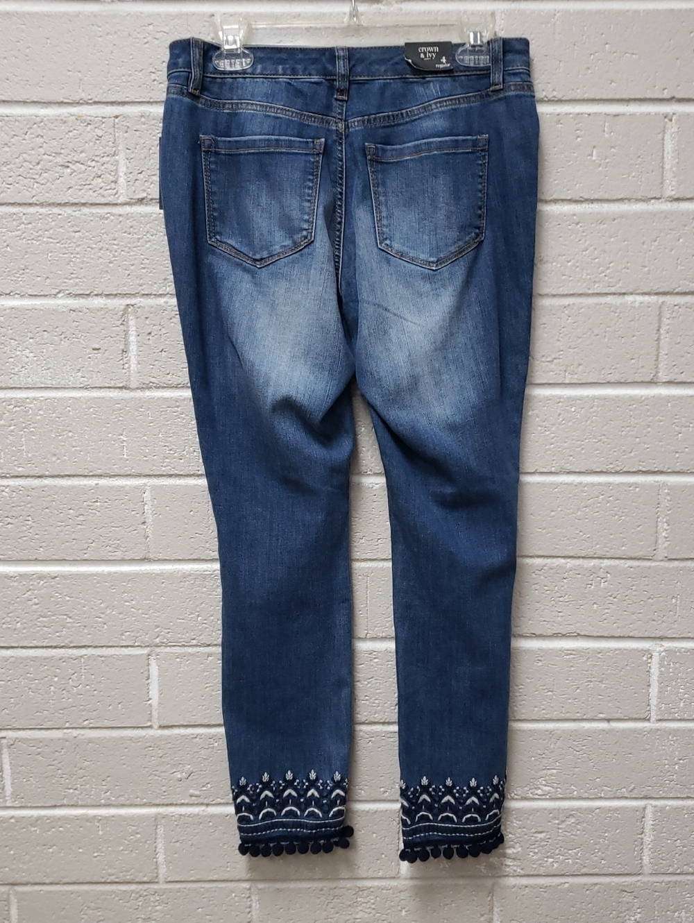 crown & ivy Medium Blue Embroidered Cropped Skinny Jeans - Picture 7 of 7